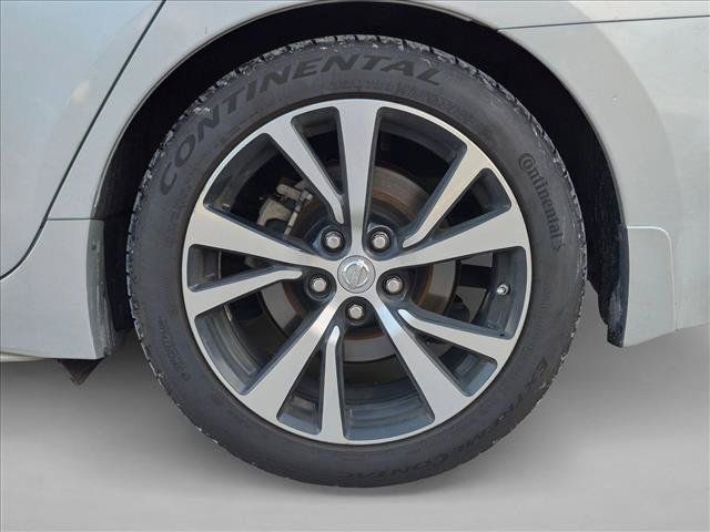 Used 2018 Nissan Maxima Platinum FWD image 13