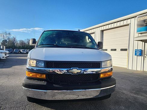 Used 2024 Chevrolet Express 2500 w/ Driver Convenience Package image 8