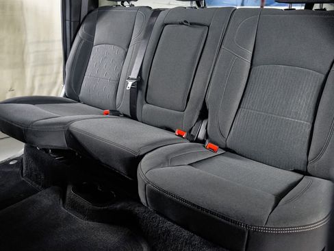 Used 2024 RAM 2500 Big Horn w/ Night Edition image 32