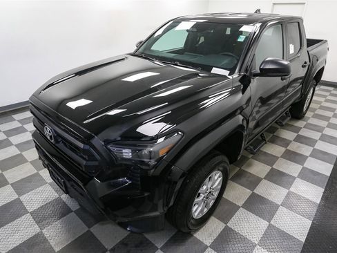 New 2026 Toyota Tacoma SR image 6