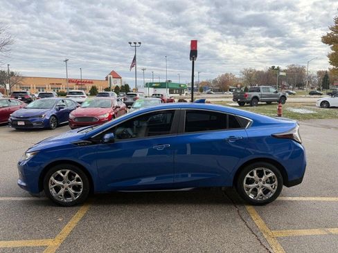 Used 2017 Chevrolet Volt Premier w/ Driver Confidence II Package image 8