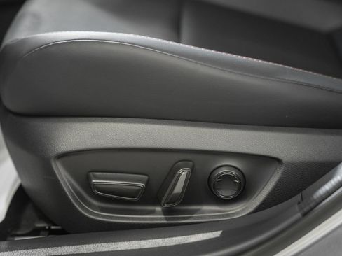 New 2026 Toyota Prius Plug-In Hybrid FWD image 37