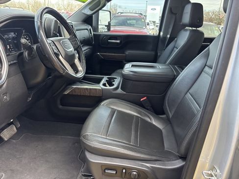 Used 2023 GMC Sierra 2500 Denali image 19