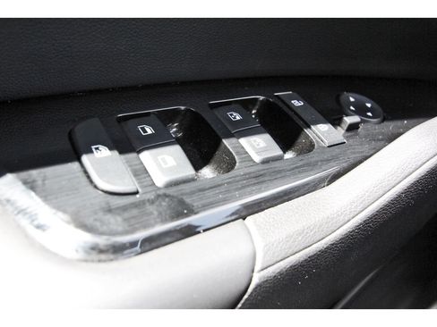 Certified 2024 Kia Sportage EX FWD image 22