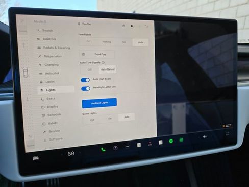 Used 2021 Tesla Model S Plaid image 46