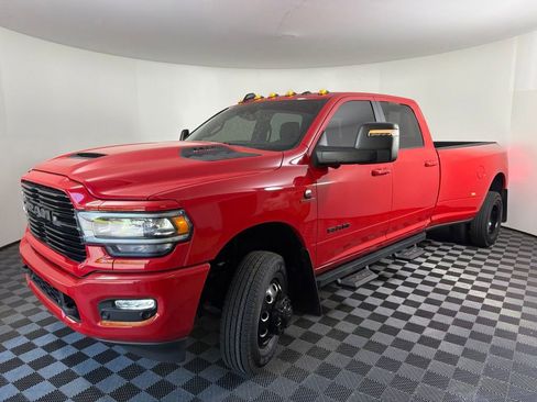 Used 2023 RAM 3500 Laramie AWD/4WD image 9