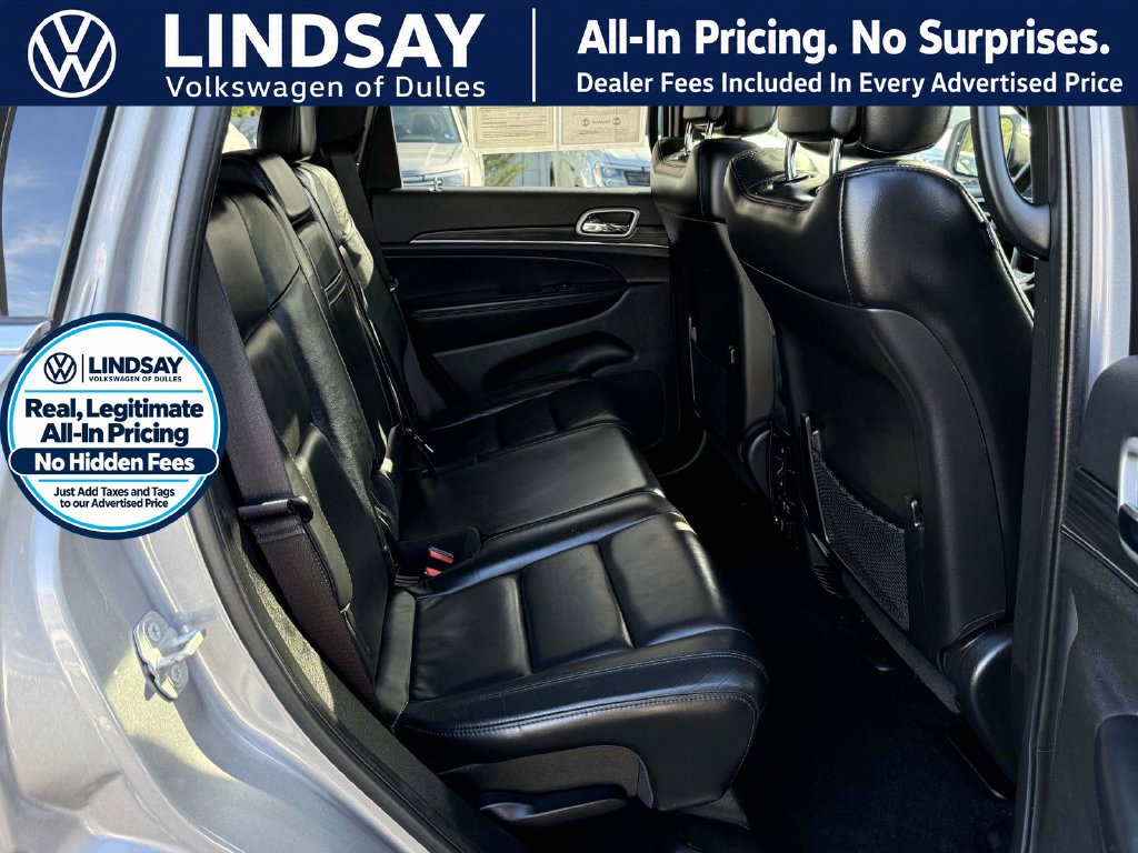 Used 2021 Jeep Grand Cherokee Limited w/ Premium Lighting Group AWD/4WD image 13