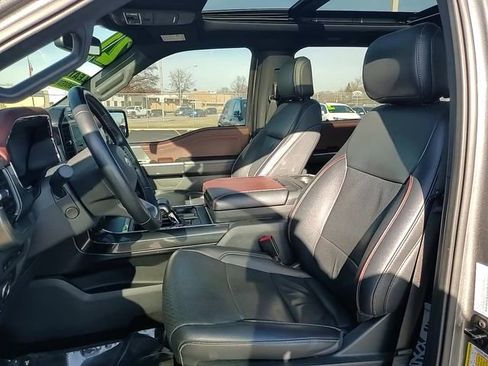 Used 2021 Ford F150 Lariat w/ Equipment Group 502A High image 9