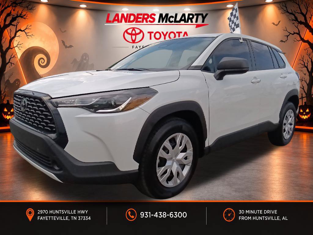 Used 2025 Toyota Corolla Cross L FWD image 7