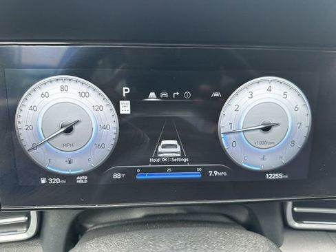 Used 2025 Hyundai Elantra SEL FWD image 26