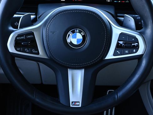 Certified 2025 BMW X7 xDrive40i w/ Executive Package image 31