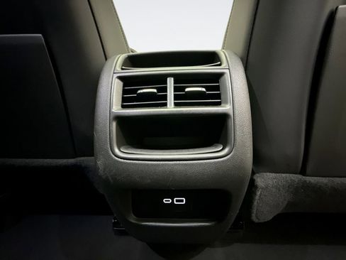 Used 2025 Cadillac XT5 Premium Luxury image 21