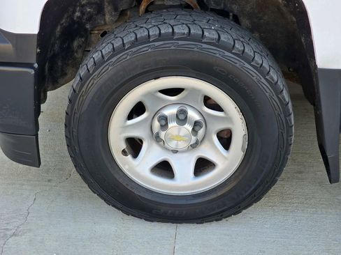 Used 2015 Chevrolet Silverado 1500 W/T w/ Trailering Package image 29