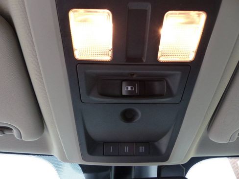 Used 2018 RAM 1500 Big Horn AWD/4WD image 39