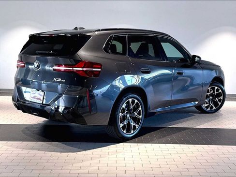 Used 2025 BMW X3 xDrive30i AWD/4WD image 10