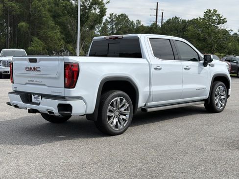 Used 2026 GMC Sierra 1500 Denali AWD/4WD image 12