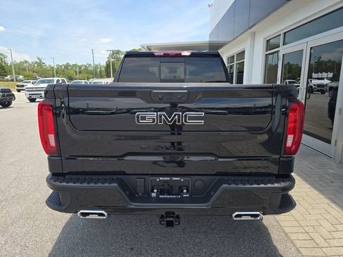New 2026 GMC Sierra 1500 Denali w/ Denali Reserve Package AWD/4WD image 7