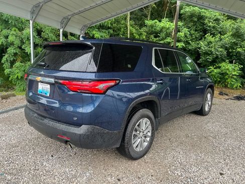 Used 2023 Chevrolet Traverse LT AWD/4WD image 3