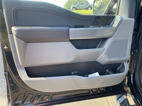 Certified 2022 Ford F150 XLT w/ Equipment Group 302A High AWD/4WD image 17