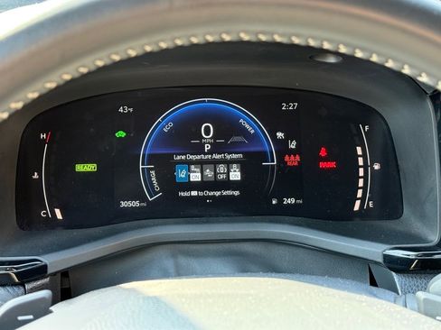 Certified 2025 Toyota Camry SE FWD image 28