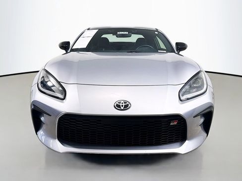 Certified 2024 Toyota GR86 Premium image 2