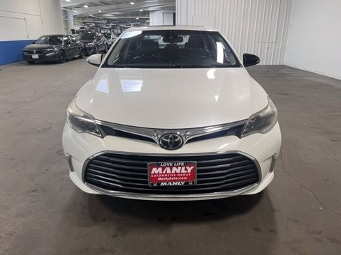 Used 2016 Toyota Avalon Limited image 8