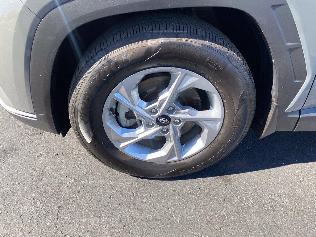 Used 2024 Hyundai Tucson SEL FWD image 17