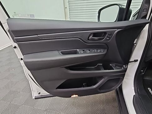 New 2026 Honda Odyssey EX-L image 30