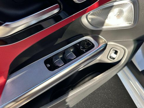 New 2026 Mercedes-Benz CLE 300 4MATIC Cabriolet image 23