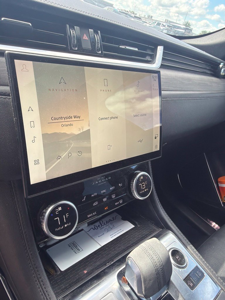 Used 2023 Jaguar F-PACE S AWD/4WD image 8