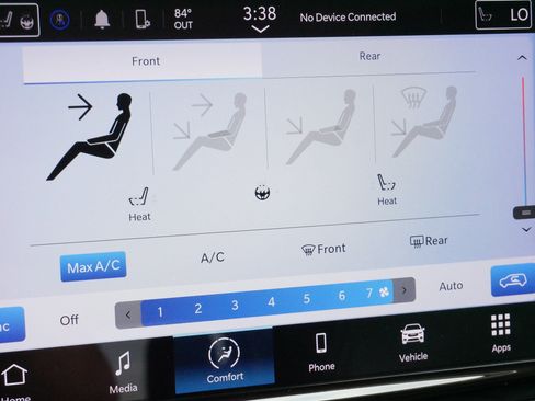 Used 2023 Chrysler Pacifica Touring-L FWD image 27