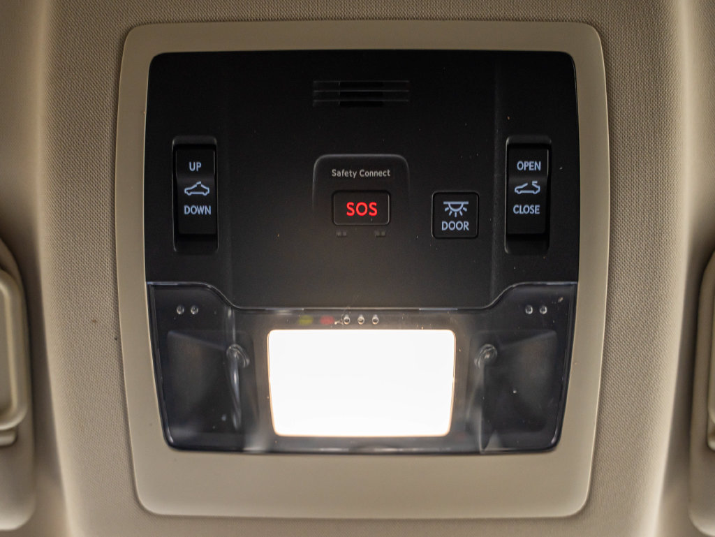 Used 2015 Lexus NX 300h AWD w/ Luxury Package image 37