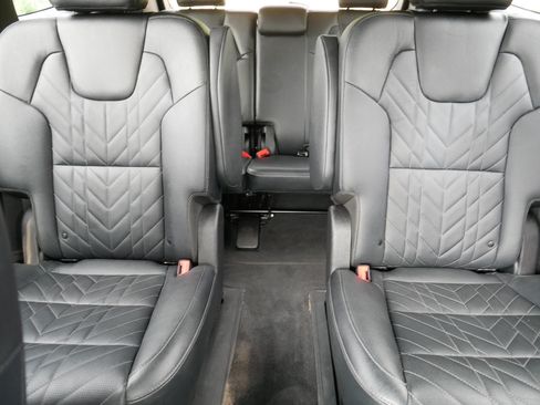 Certified 2024 Kia Telluride EX X-Line AWD/4WD image 13