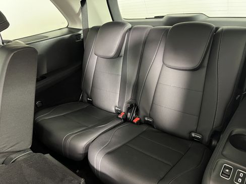 Certified 2024 Mercedes-Benz GLS 450 4MATIC image 22