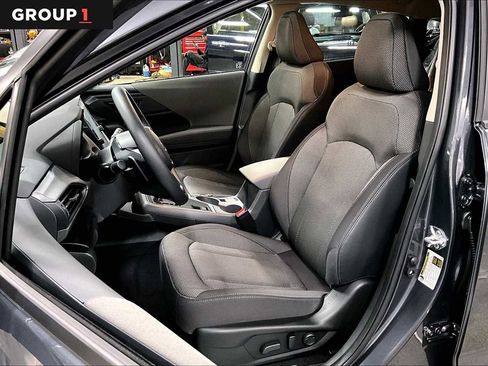 Used 2024 Subaru Crosstrek 2.0i Premium image 9