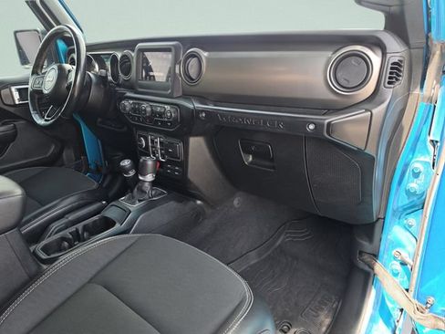 Used 2020 Jeep Wrangler Unlimited Sport AWD/4WD image 22