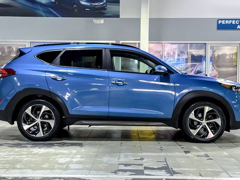 Used 2016 Hyundai Tucson Limited w/ Option Group 03 image 7