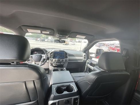 Used 2022 Ford F250 Lariat w/ Chrome Package image 19