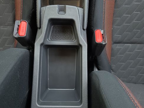Used 2024 Nissan Kicks SR FWD image 11