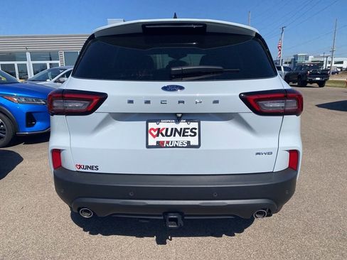 New 2026 Ford Escape ST-Line Select w/ Equipment Group 401A image 9