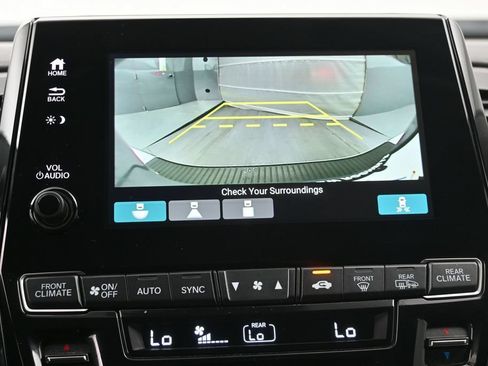 Used 2024 Honda Odyssey EX-L image 13