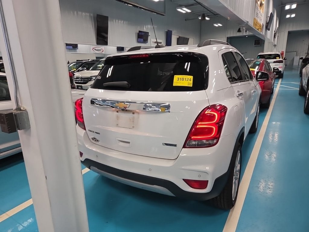 Used 2017 Chevrolet Trax Premier AWD/4WD image 4