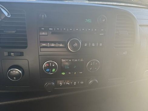 Used 2012 GMC Sierra 2500 SLE w/ SLE Preferred Package image 24