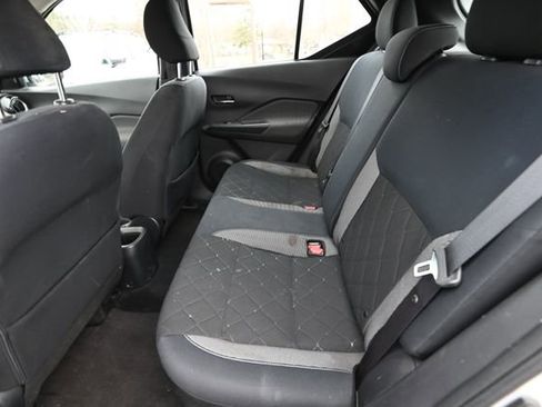 Used 2018 Nissan Kicks SV w/ Exterior Electronics Package image 10