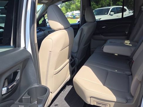 Used 2023 Honda Ridgeline RTL-E image 9
