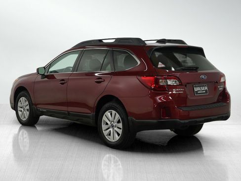 Used 2016 Subaru Outback 2.5i Premium image 3