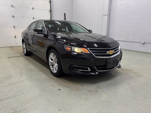 Used 2014 Chevrolet Impala LT w/ Convenience Package image 2