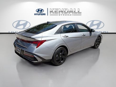 Certified 2026 Hyundai Elantra SEL Sport w/ Cargo Package FWD image 6