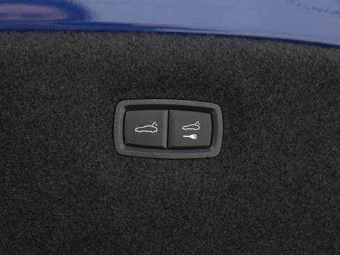 Used 2024 Audi e-tron GT Premium Plus w/ Performance Package image 54