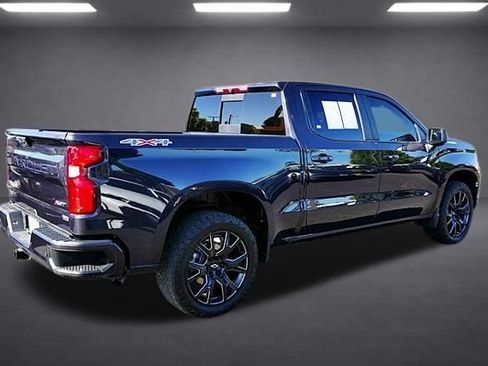 Used 2022 Chevrolet Silverado 1500 RST w/ Convenience Package II AWD/4WD image 9